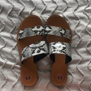 Steve Madden snakeskin sandals